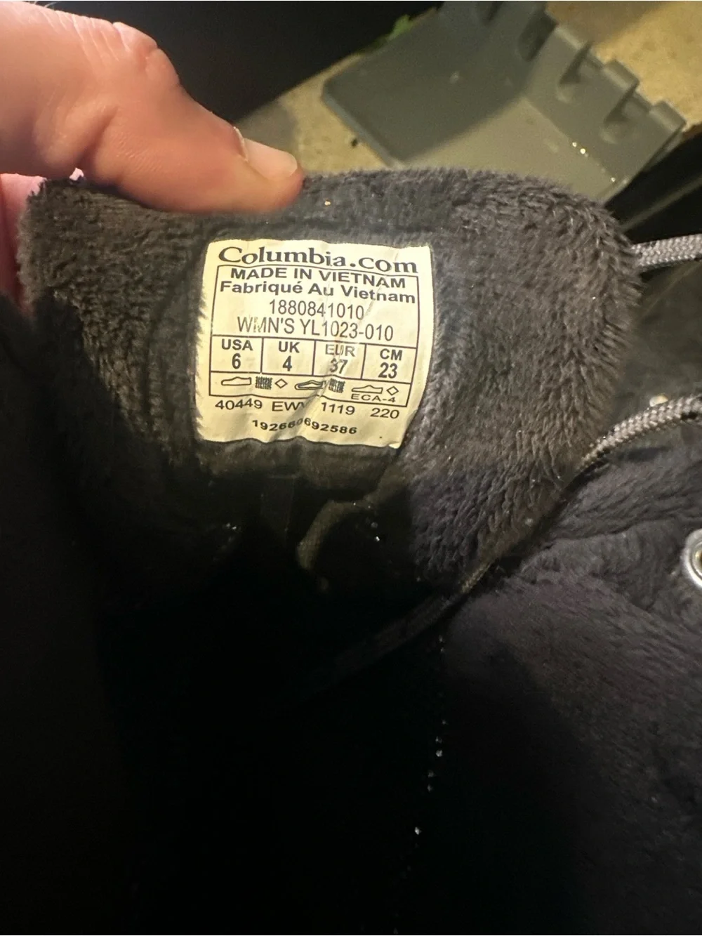 Columbia Black Quilted Waterproof Lace-Up Women’s Winter Boots